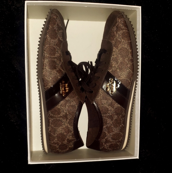Coach Shoes - COACH SHOES SIZE 8.5